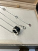 Z品开模定制!! 宝格丽BVLGARI 慈善款小红人项链 顶级cnc切割工艺出货 黑陶瓷搭配银色的设计 非常百搭 很耐看也很有高级感 商品缩略图5