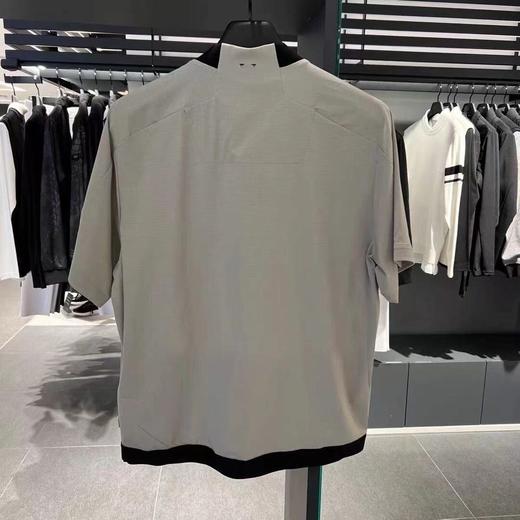 P*家25新款 夏季 半拉链立领 休闲短袖 商品图0