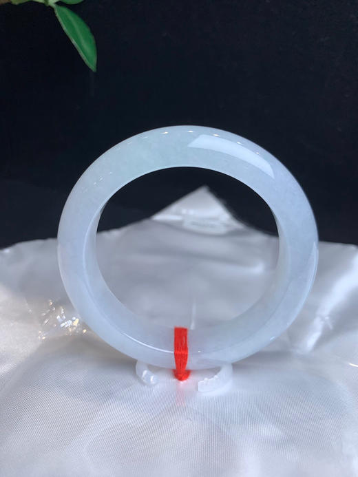 612771，53冰底白月光手镯，清新干净，整条干干净净的，版型大气 商品图3