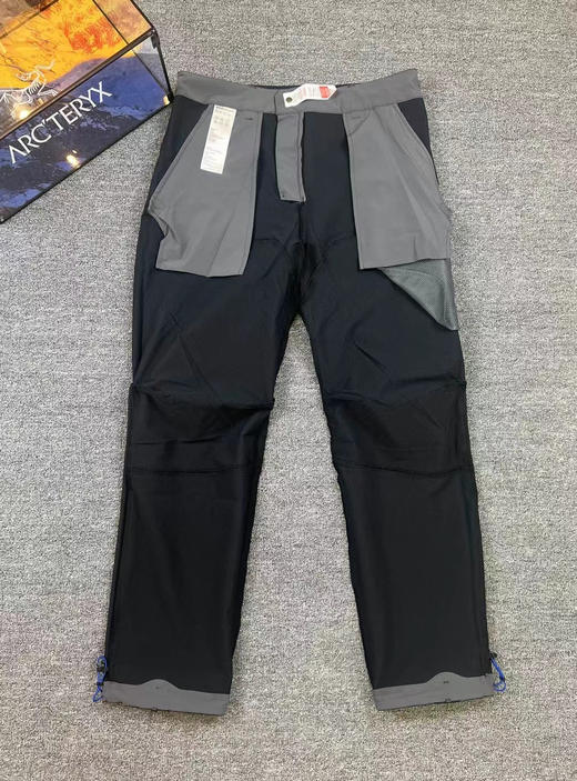 原单正品！凯乐石KAILAS T10-M系列运动户外登山裤 认准独家渠道，独家配色！无吊牌
   尺码：m-xxl 
   颜色：玄青黑 暗苔绿 钛铁灰 商品图5