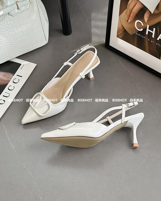 新品女士中空鞋766B52572（W） 商品图1