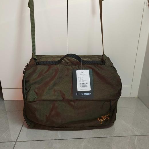 点此购买 始祖鸟可单肩斜挎可手提旅行包 qk 316688 商品图2