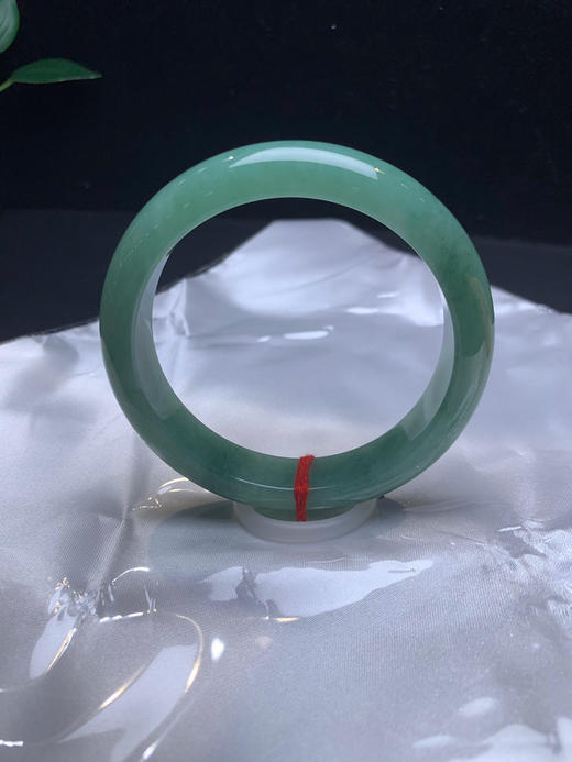 612769，57 绿底色正圈，满圈带绿底色，条形可以，干净 商品图1