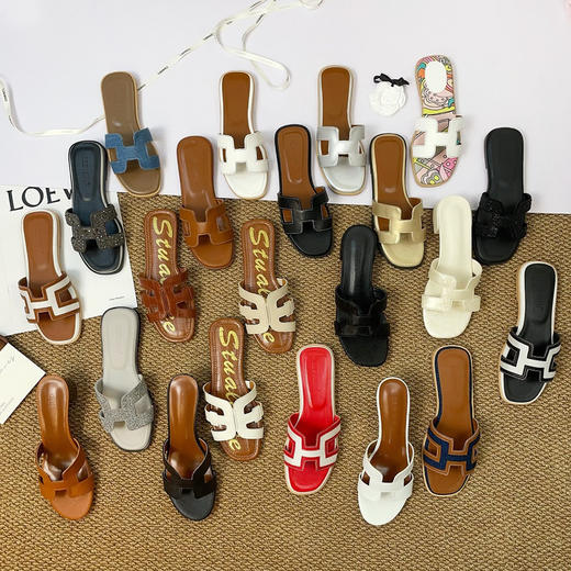 💕2025夏日奢侈大牌同款拖鞋合集💰69-89解锁小羊皮拖鞋❗❗ 年年人气都CHAO高的拖鞋又来啦 🥰夏天的气息一下就有了｜ 🆕ROAADN奢侈大牌同款夏日拖鞋 鞋型整体就很轻便 商品图0
