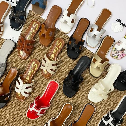 💕2025夏日奢侈大牌同款拖鞋合集💰69-89解锁小羊皮拖鞋❗❗ 年年人气都CHAO高的拖鞋又来啦 🥰夏天的气息一下就有了｜ 🆕ROAADN奢侈大牌同款夏日拖鞋 鞋型整体就很轻便 商品图1