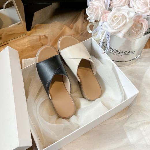 💕意尔康同款橡胶底无声拖鞋！🔥头层牛皮！专柜💰 200元+ 【一双真正做到舒适无感的鞋！】 今天团购价 59元🉐 ❗️ 🔺 专业卖鞋13年不好穿绝不推荐!☺️今天超低价捡漏!  商品图1