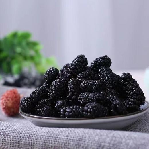 新疆黑桑葚干，头茬大果饱满成熟桑椹果，免洗桑葚枸杞桑椹子 商品图4