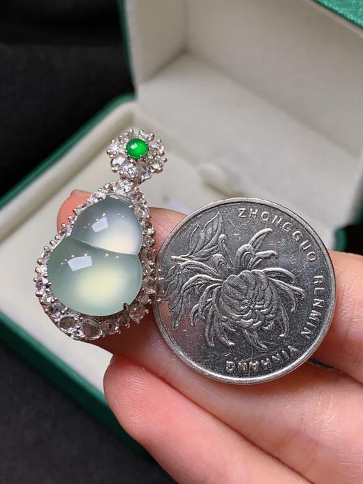 葫芦翡翠吊坠 商品图3