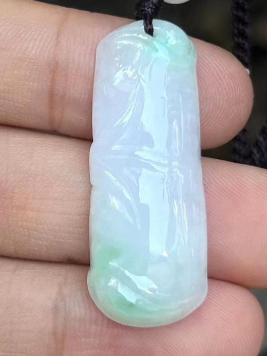 【云意轩翡翠】编号：9408 白底青翡翠竹节  天然翡翠 附证书 商品图1