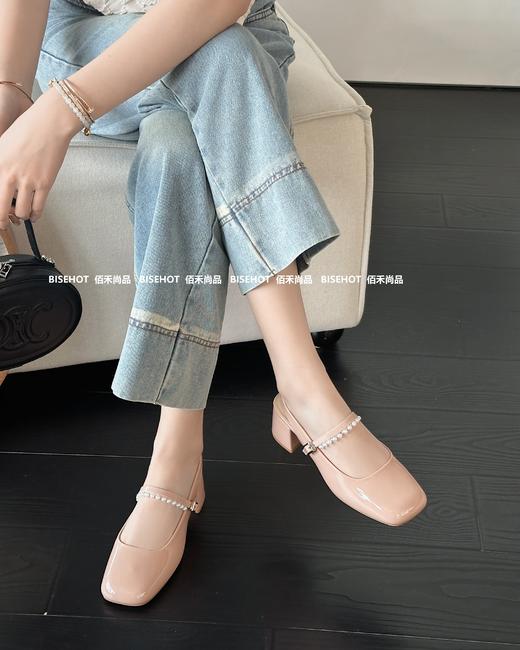 新品时装女式中空鞋798B52530（W） 商品图5