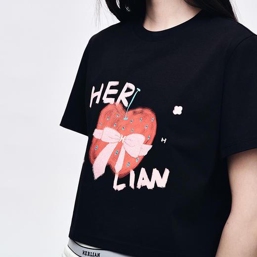 Herlian2025年春夏新品一颗苹果蝴蝶结系带印花TEE短袖 商品图2