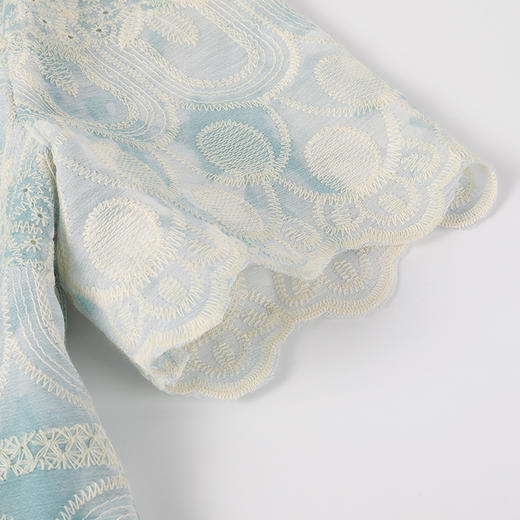 奢姿大码女装2025夏季新款胖妹妹小香风气质绣花V领轻奢连衣裙9952858337 商品图3