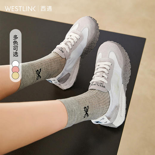 【限时秒杀】西遇芭蕾德训鞋女新款秋季超火美式复古厚底休闲运动鞋阿甘鞋V2347250 商品图1