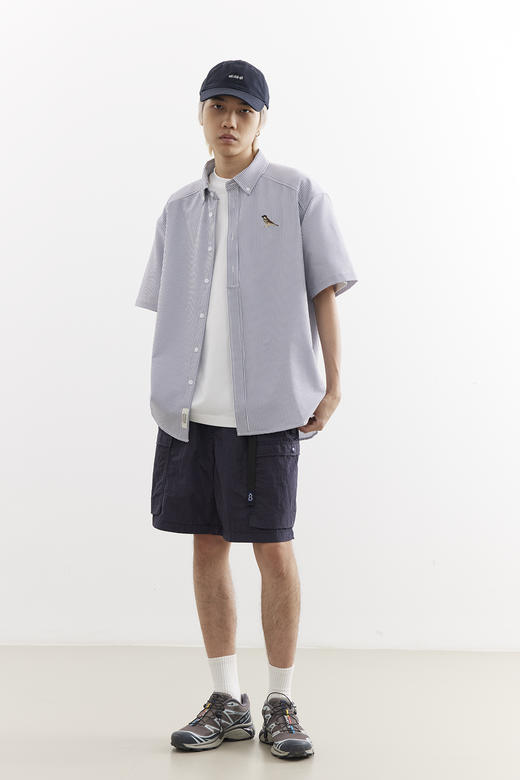 吃茶去chichaqu25轻量竖条纹泡泡纱翻领短袖衬衫经典休闲城市百搭 商品图1