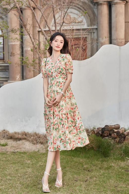 SUMMER & SAGE V领度假碎花连衣裙 18255 商品图3