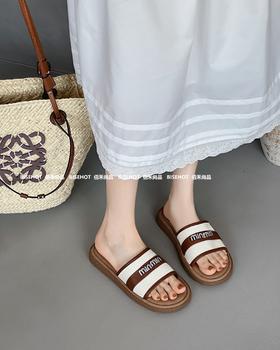 新品平底女拖鞋798B52579（W）