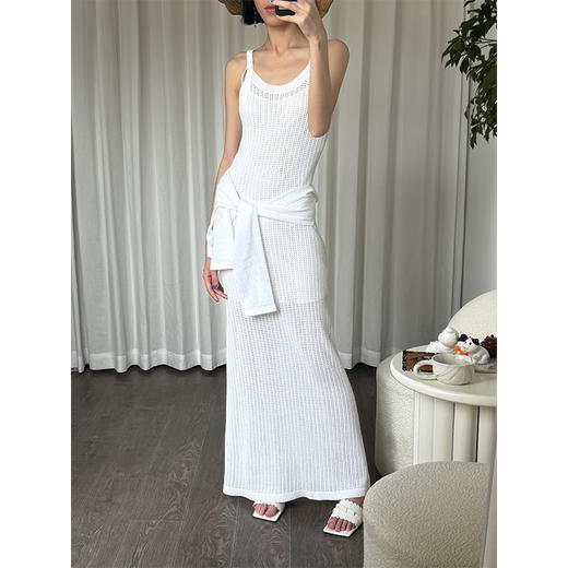 lost in echo2025春夏新款度假风针织手工钩花镂空透气长连衣裙女 商品图4