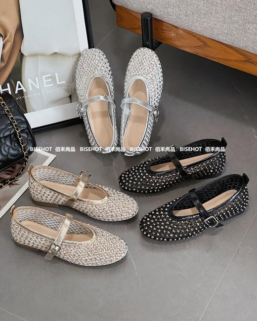 新品女士镂空单鞋924B52543（W） 商品图1