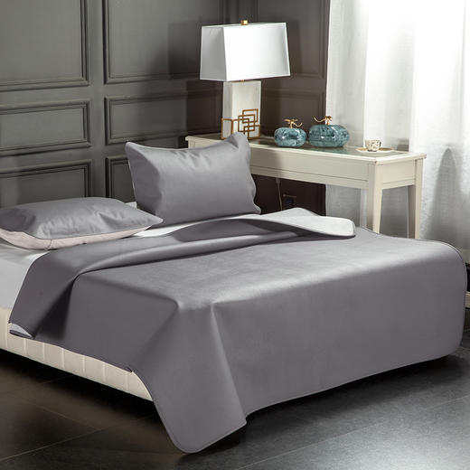 多喜爱 牛皮席三件套-风 /颂【意大利进口头层牛皮】【整张拼接】【升级款】【58道工序】【母婴A类抗菌防螨】席子天然取材 植物鞣制 凉席 商品图4