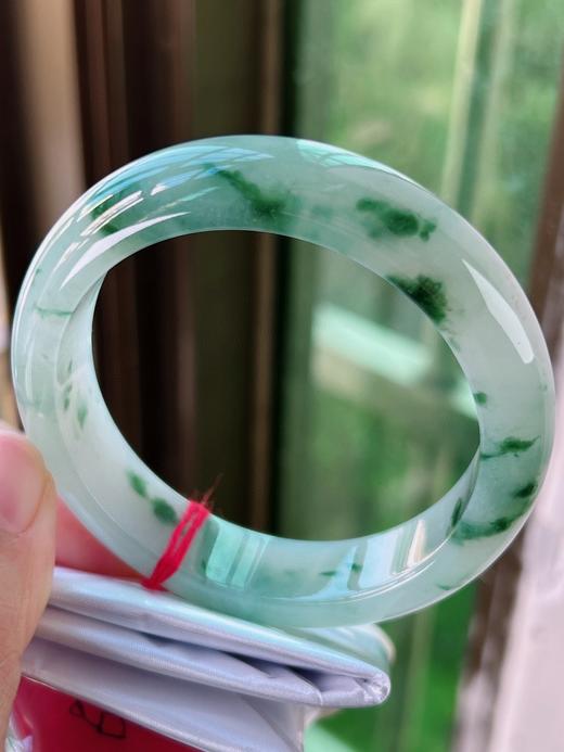 56正圈翡翠手镯 商品图1