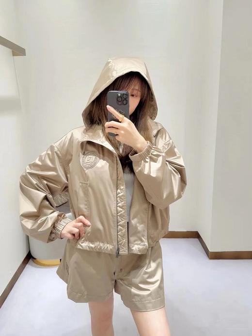 芬迪 25早春限定简约纯色外套（TM） 商品图3