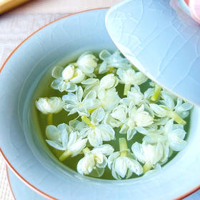 福利活动『横县茉莉花』茉莉雪球+带梗茉莉花干，芳香持久耐冲泡，茶汤透亮，娇如凝露，无香精、无熏硫