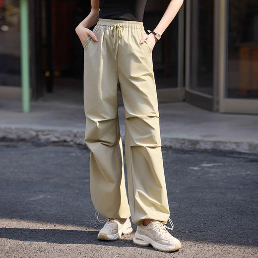 【专属特价】熙世界户外工装伞兵裤女夏季薄款2025年新款休闲运动阔腿直筒裤子 商品图4