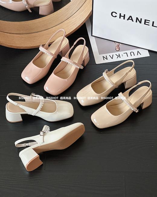 新品时装女式中空鞋798B52530（W） 商品图3