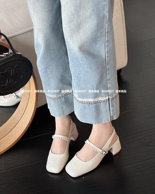 新品时装女式中空鞋798B52530（W） 商品图2