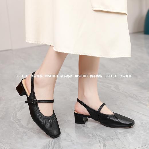 新品女士牛皮中空鞋829B52552（W） 商品图0