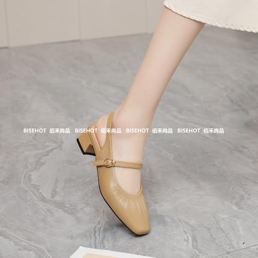 新品女士牛皮中空鞋829B52552（W） 商品图1