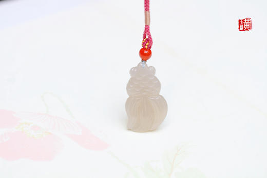 和田藕粉玉金鱼吊坠 配精美挂绳 商品图2