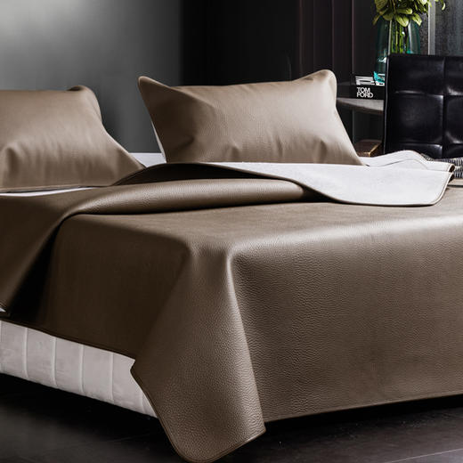 多喜爱 牛皮席三件套-风 /颂【意大利进口头层牛皮】【整张拼接】【升级款】【58道工序】【母婴A类抗菌防螨】席子天然取材 植物鞣制 凉席 商品图1