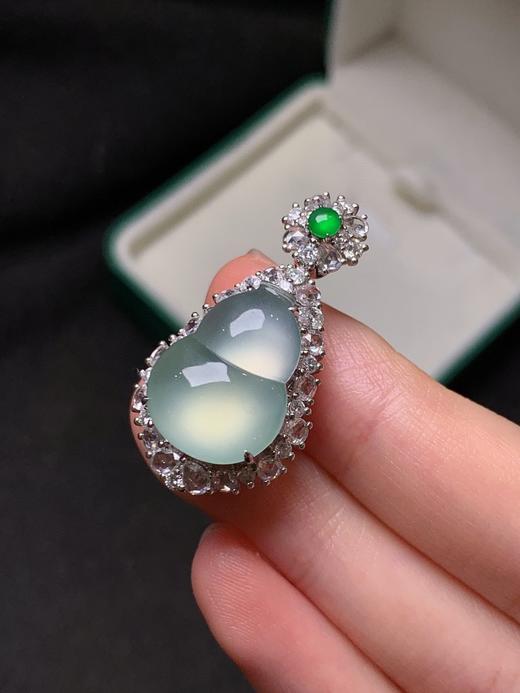 葫芦翡翠吊坠 商品图1