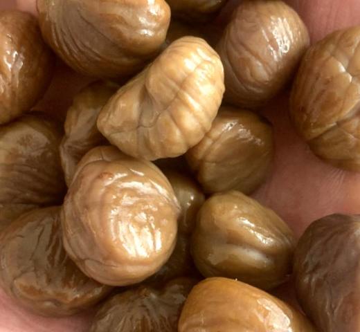 🔥🔥8袋送1袋🌰即食板栗仁 ·配料只有迁西板栗 ·口感软糯 ·  栗香浓 · 自然糖化 · 甘甜不腻 /8包装/50g/包 商品图1