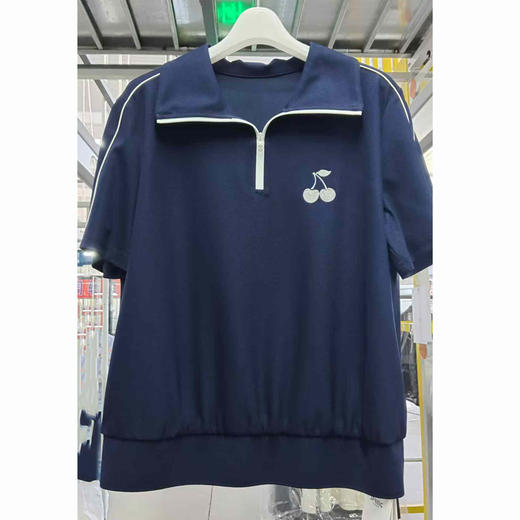 西贝伦卫衣S28B6103 商品图3