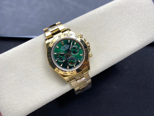 ZF.factory劳力士Rolex 绿金迪DAYTONA系列 迪通拿4130机芯“配重版”220g➕40MM*12MM的表壳整体采用贵金属材料和坚固耐用的蚝式精钢铸造，手感与硬度与正品一致❕❕ 商品图3
