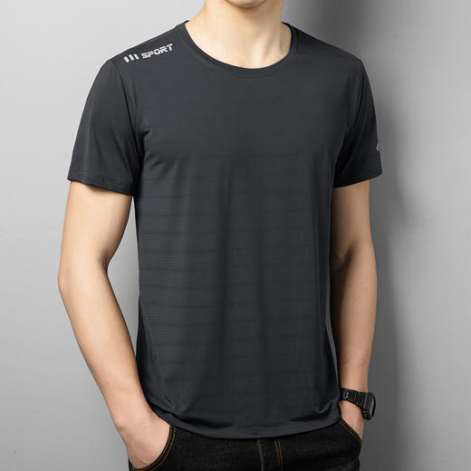 【DCS】大依优型大码速干短袖T恤加肥加大宽松休闲胖子打底半袖男士上衣 商品图4