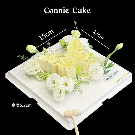 仙女白色系鲜花蝴蝶慕斯 商品图1