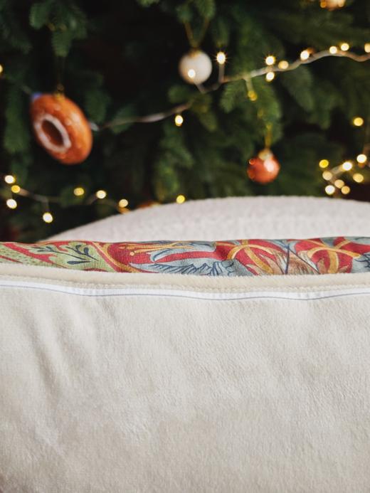 绝美抱枕【英国William Morris名画系列抱枕】复古花纹 靠垫 顶奢家居美学质感 家居博主挚爱 商品图3