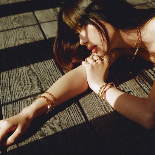 【蒋依依黄灿灿同款】alodia.co 品牌直发 星河手镯 度假风限定系列经典简约百搭 商品图5