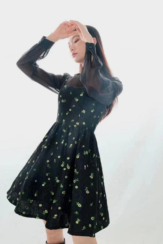 ANSUABEL 甜酷黑纱花朵肌理感连衣裙两件套装 18228 商品图2