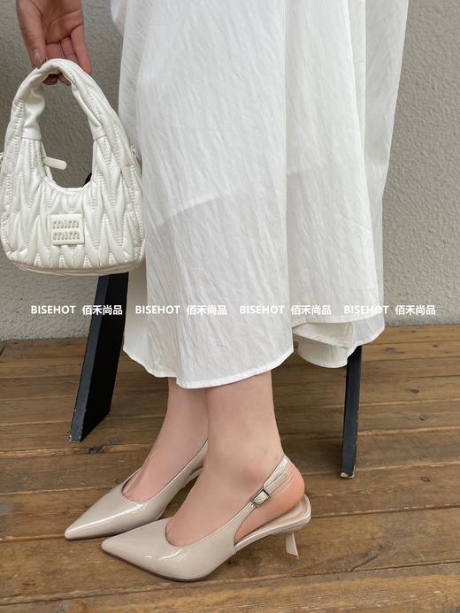 新品女士尖头中空鞋962B52534（W） 商品图0