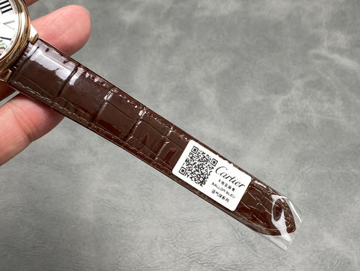 AF穷工极态，精雕细刻——卡地亚36mm自动机械蓝气球系列腕表
延续以往优异的产品质量更换全新包装和全新防伪标，让高品质更有识别性
【表壳】直径36毫米，原装一致！精钢材质表壳❕原版开模的❕❕ 商品图8