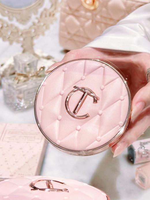 【露思同款】Charlotte Tilbury CT微光粉气垫1C 粉光枕边话水光细腻遮瑕长效持妆清透滋润25年新品 商品图10