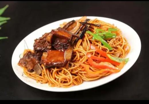 秘制酱排拌粉 商品图0