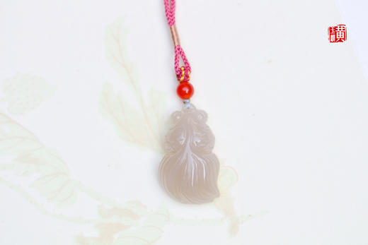 和田藕粉玉金鱼吊坠 配精美挂绳 商品图4