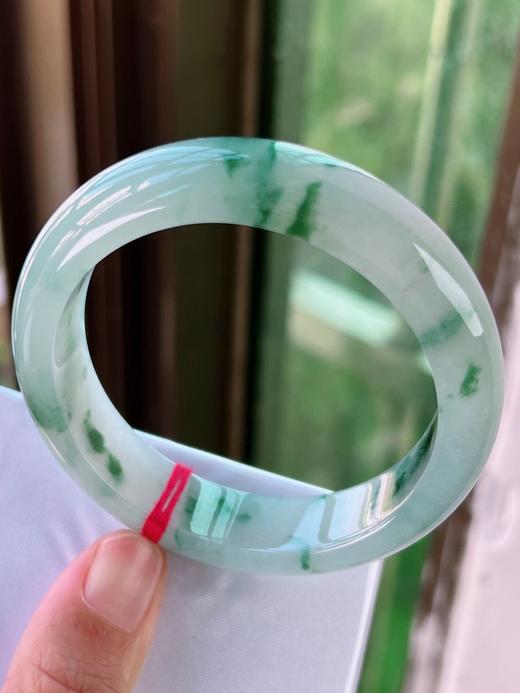 56正圈翡翠手镯 商品图3