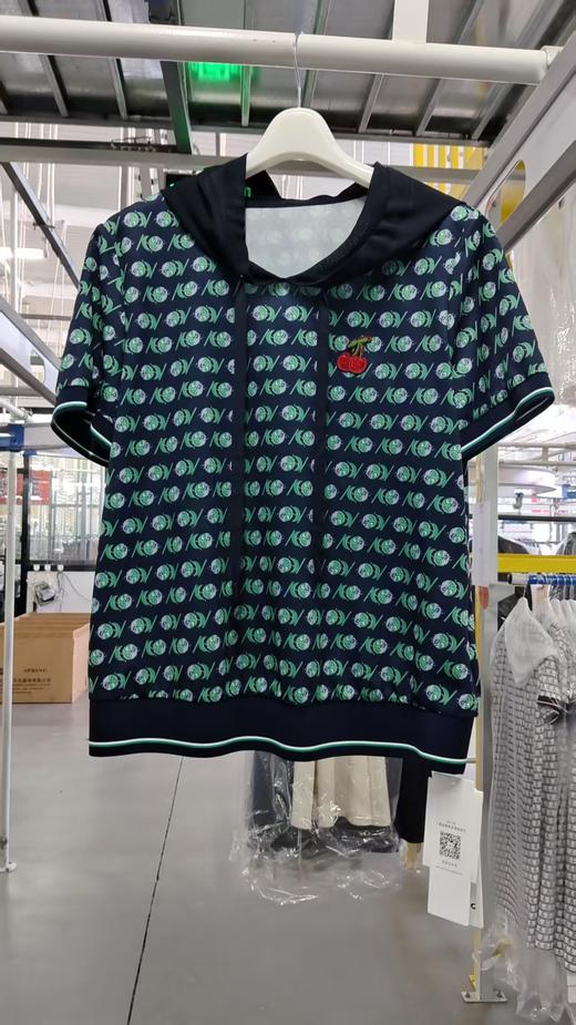 西贝伦卫衣S28B6106 商品图3