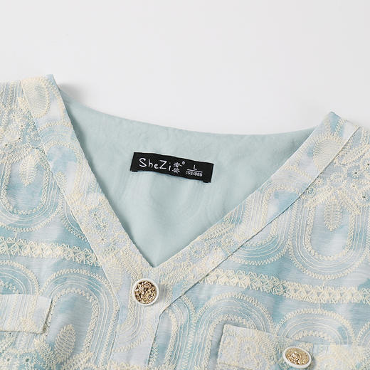 奢姿大码女装2025夏季新款胖妹妹小香风气质绣花V领轻奢连衣裙9952858337 商品图2